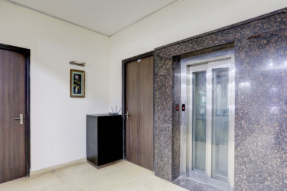 Hotel O Imperial Medicity, Medanta, Gurgaon