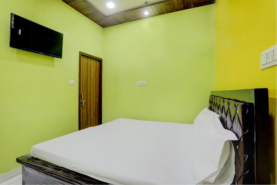 OYO Kittu hotel and restaurant, Bulandshahr, Bulandshahr