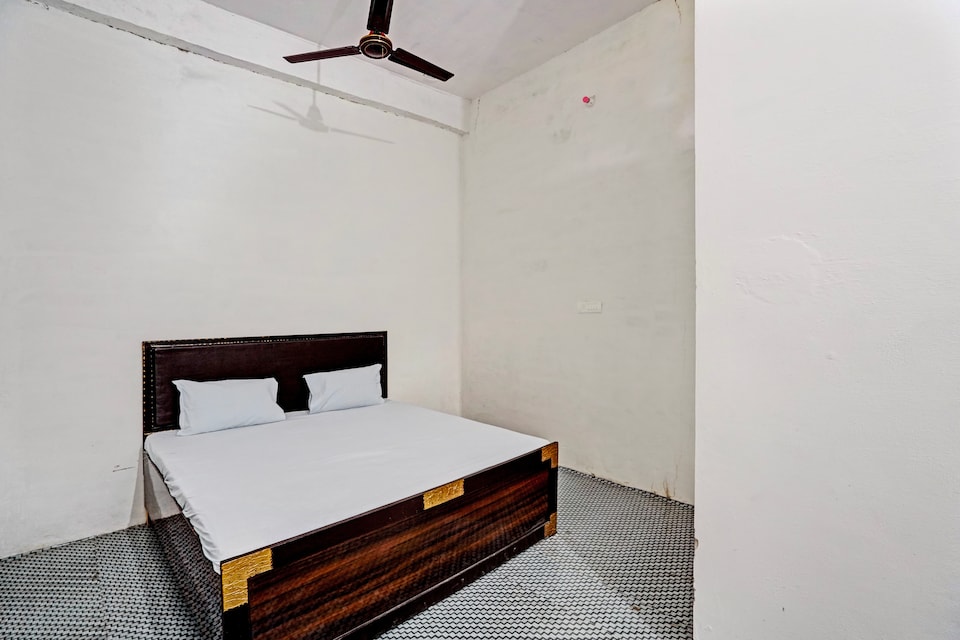 SPOT ON Bhati Classic Oyo Hotel, Bulandshahr, Bulandshahr