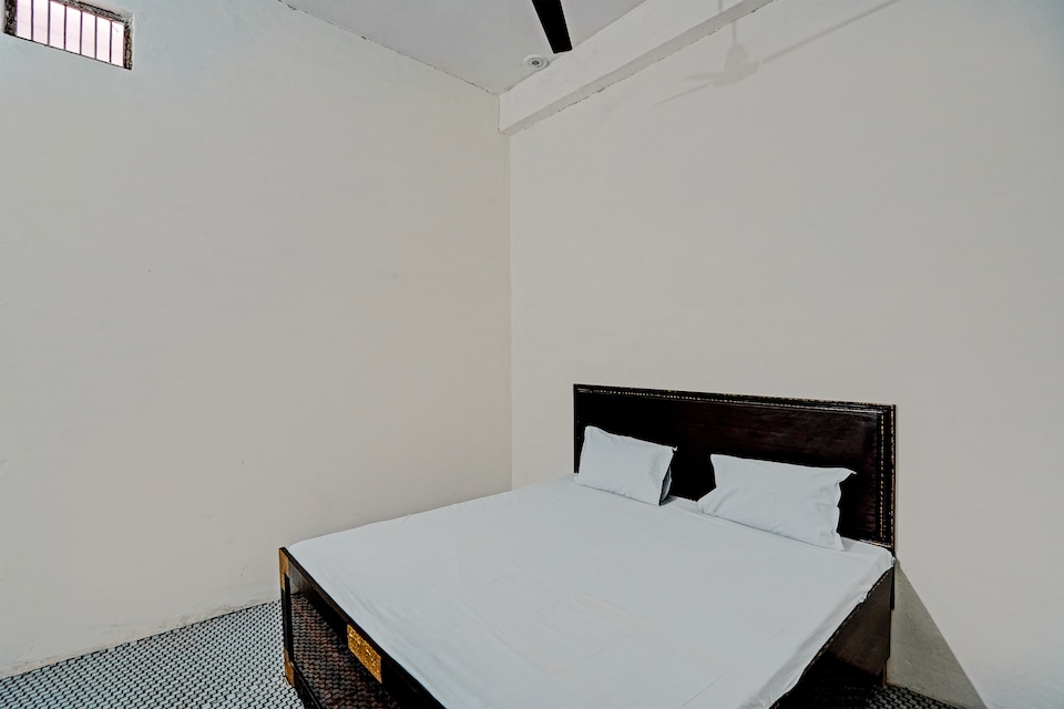 SPOT ON Bhati Classic Oyo Hotel, Bulandshahr, Bulandshahr