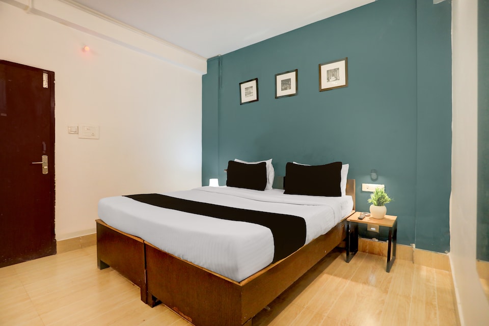 Collection O KIIT Square Bhubaneswar Formerly Nilay Classic, Patia Bhubaneswar, Bhubaneswar