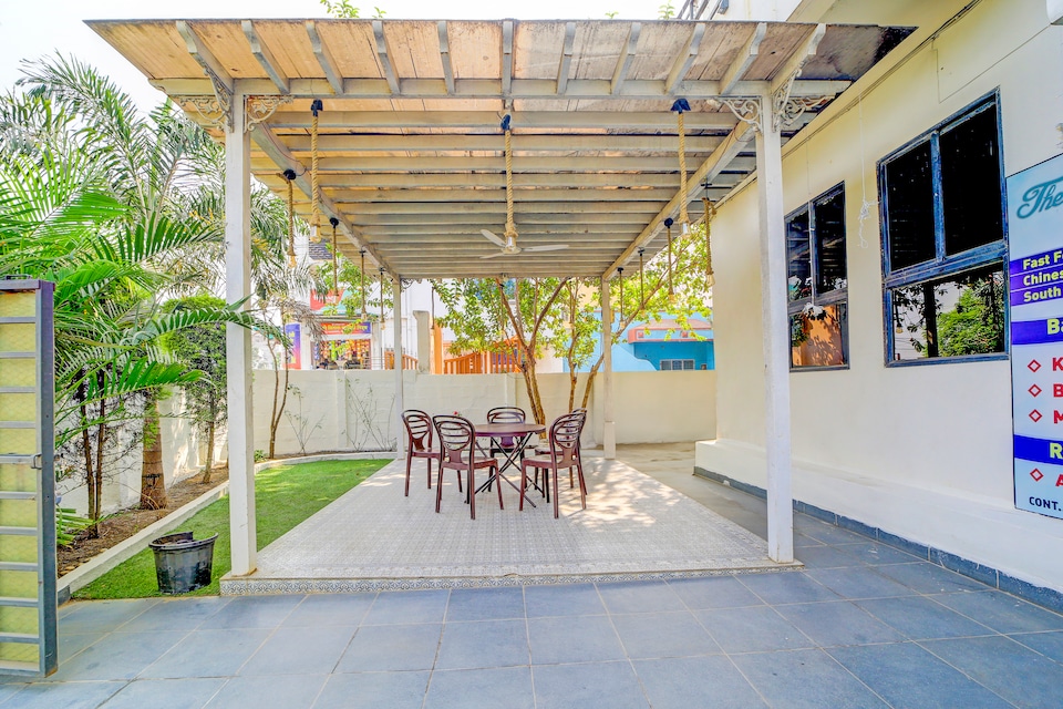 Hotel O The Happy Land Hotel & Cafe, MP Nagar Bhopal, Bhopal