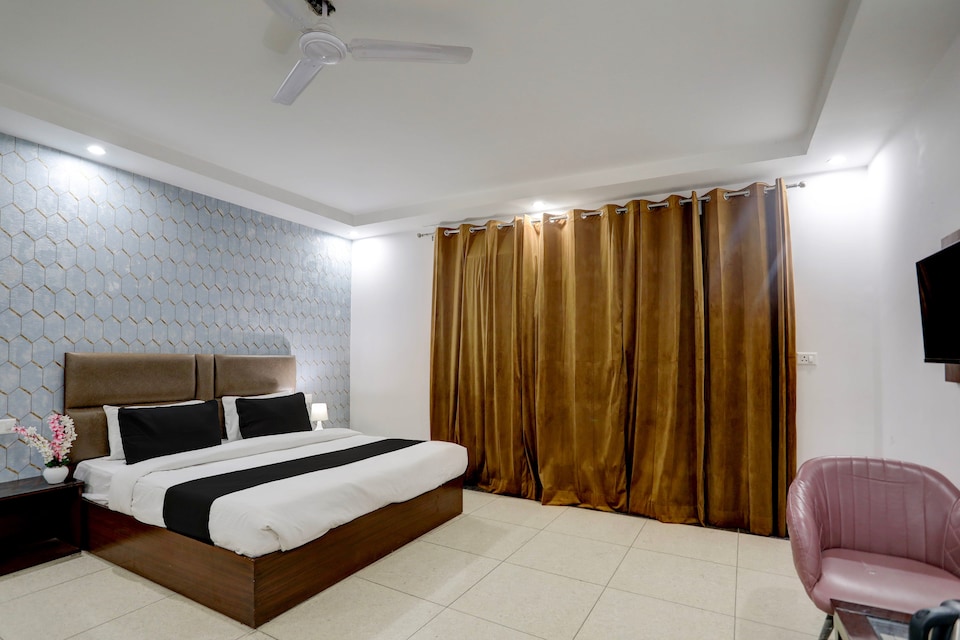 Super Hotel O Ambience Delhi Aero City Metro Station, Airport Delhi, Delhi Transit