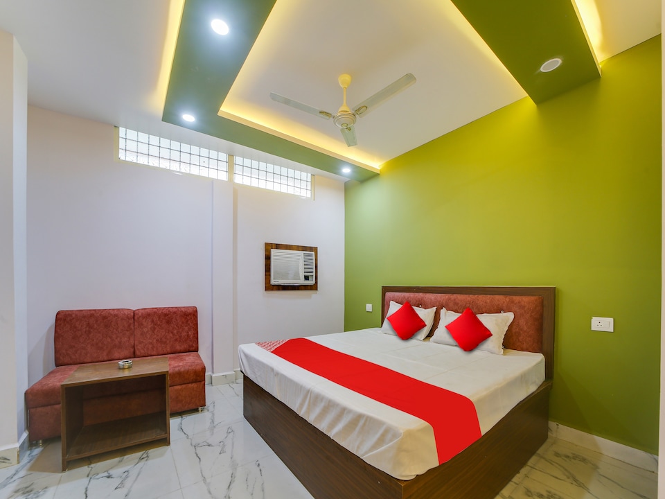 OYO Hotel United Palace, Hamidia Road Bhopal, Bhopal