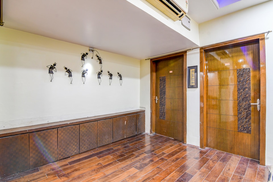 Hotel O The Luxury Palace, Bapuji Nagar, Bhubaneswar