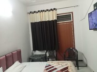 OYO Shree Govind Dham 