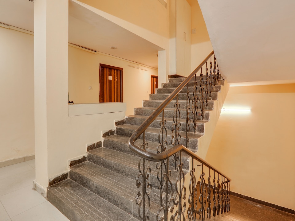HOTEL O New R Inn, Lakdikapul, Hyderabad