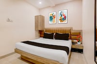 Super Collection O Crawford Market Formerly Al Ibrahim Hotel