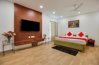 OYO Arjun Grand Hotel