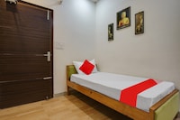 OYO Arjun Grand Hotel
