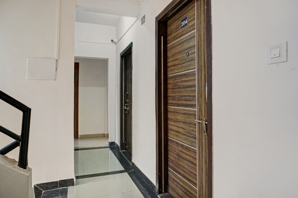 OYO 819879 Hotel Shiv Inn, Pimpri Pune, Pune