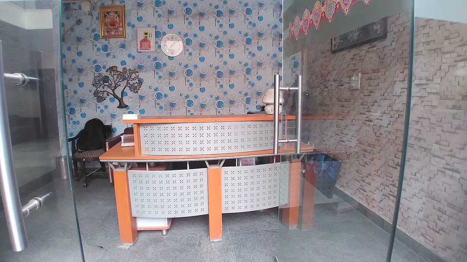 OYO Balaji residency, Old Gurgaon, Gurgaon