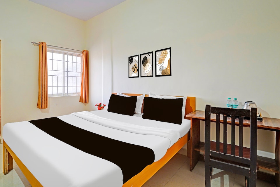 OYO 819923 Madira, Nagarbhavi Bangalore, Bangalore