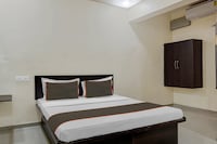 Hotel O Parinda Lodging