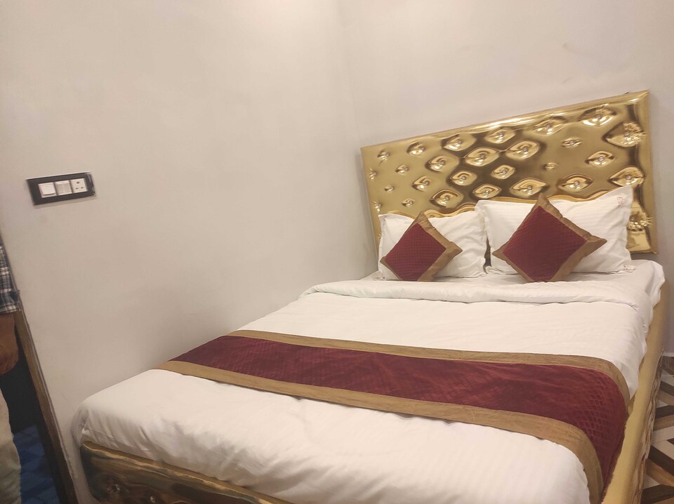 OYO 820005 Hotel Eagle Top 1, Mysore Bannimantap, Mysore