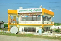 HOTEL BRINDAVAN BEACH RESORT & RESTAURANT
