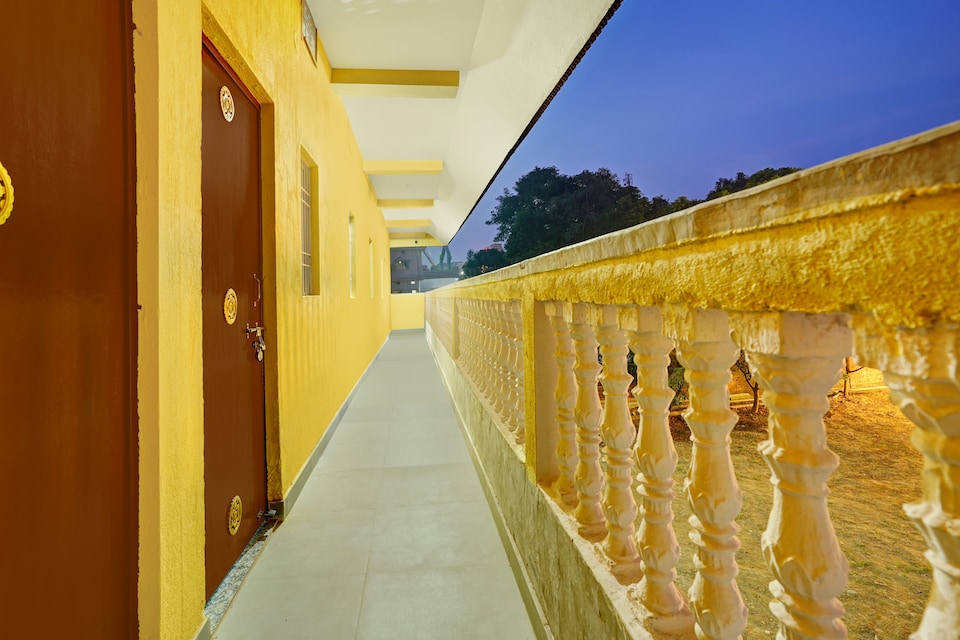 Hotel O Cozy Deluxe, Piska More, Ranchi