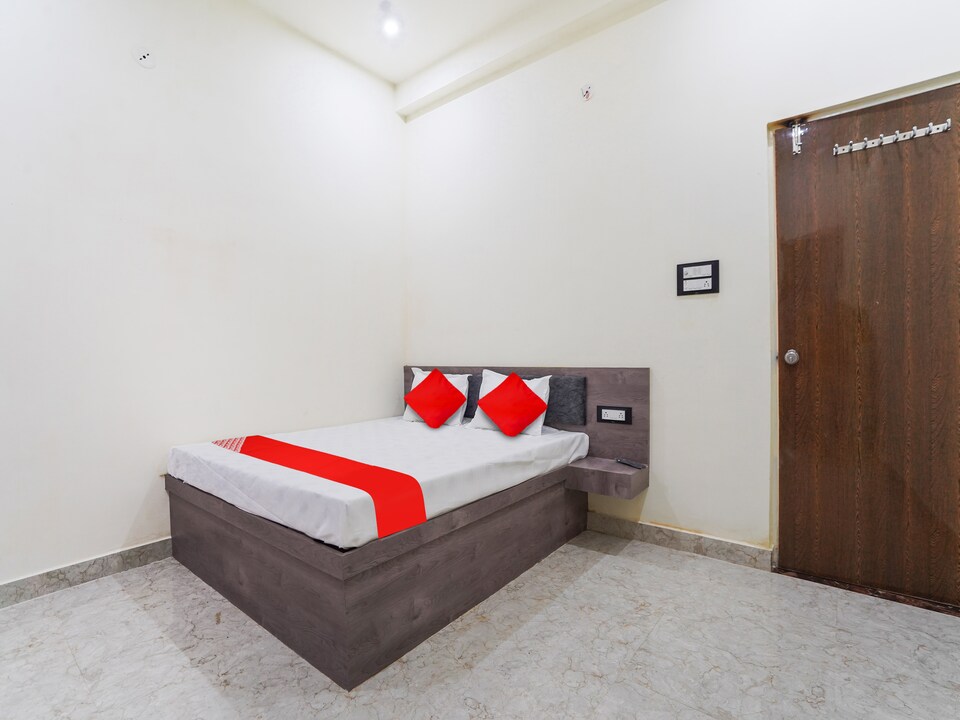 OYO Hotel Diamond Plaza, Ramtek, Nagpur