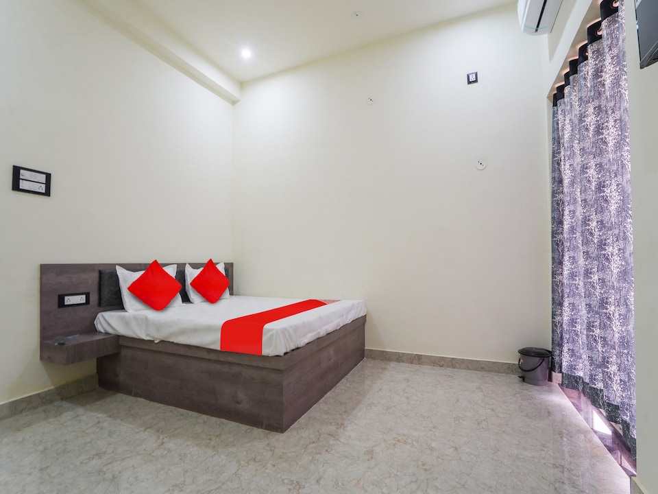 OYO Hotel Diamond Plaza, Ramtek, Nagpur