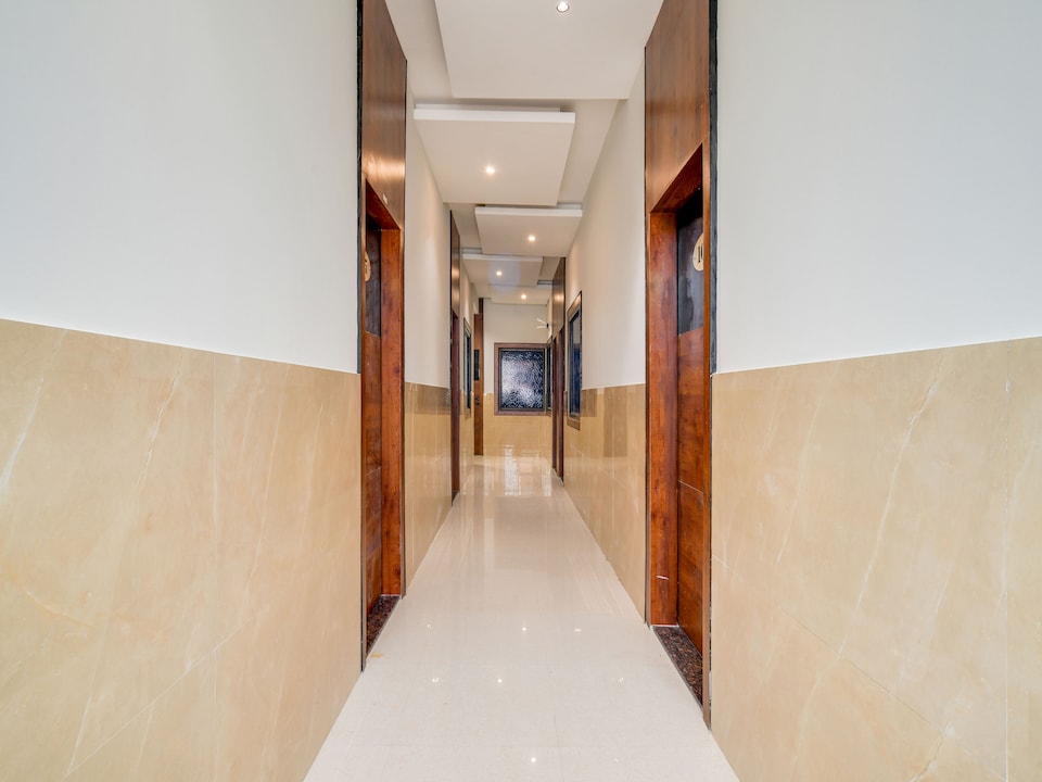 Hotel O Ashiyana, Bhawarkua Indore, Indore