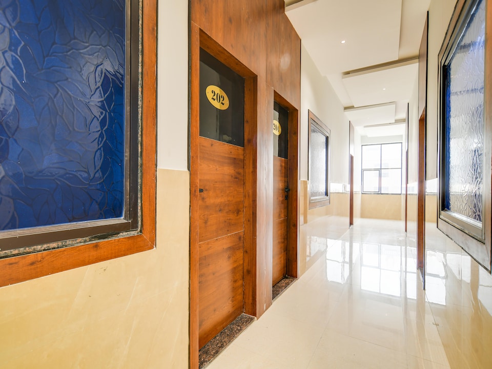 Hotel O Ashiyana, Bhawarkua Indore, Indore