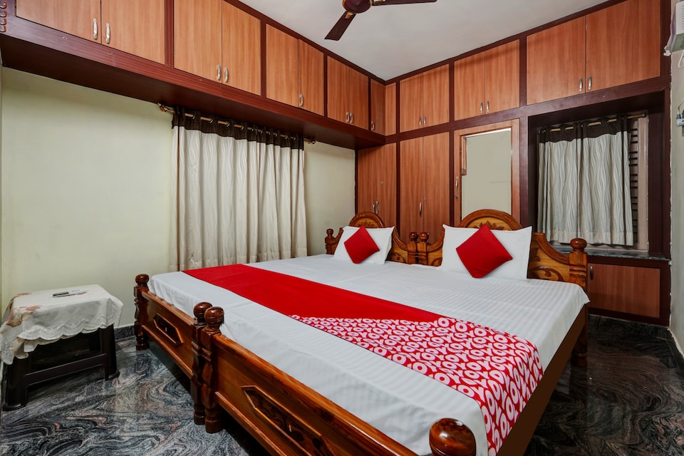 Hotel O SRI LAKSHMI SRINIVASA NILAYAM, Tiruchanur Road Tirupati, Tirupati