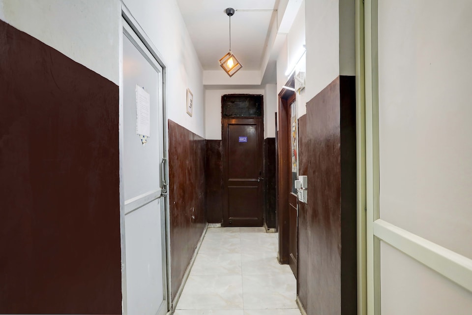 Super Hotel O Green Park Residency , AIIMS Delhi, Delhi