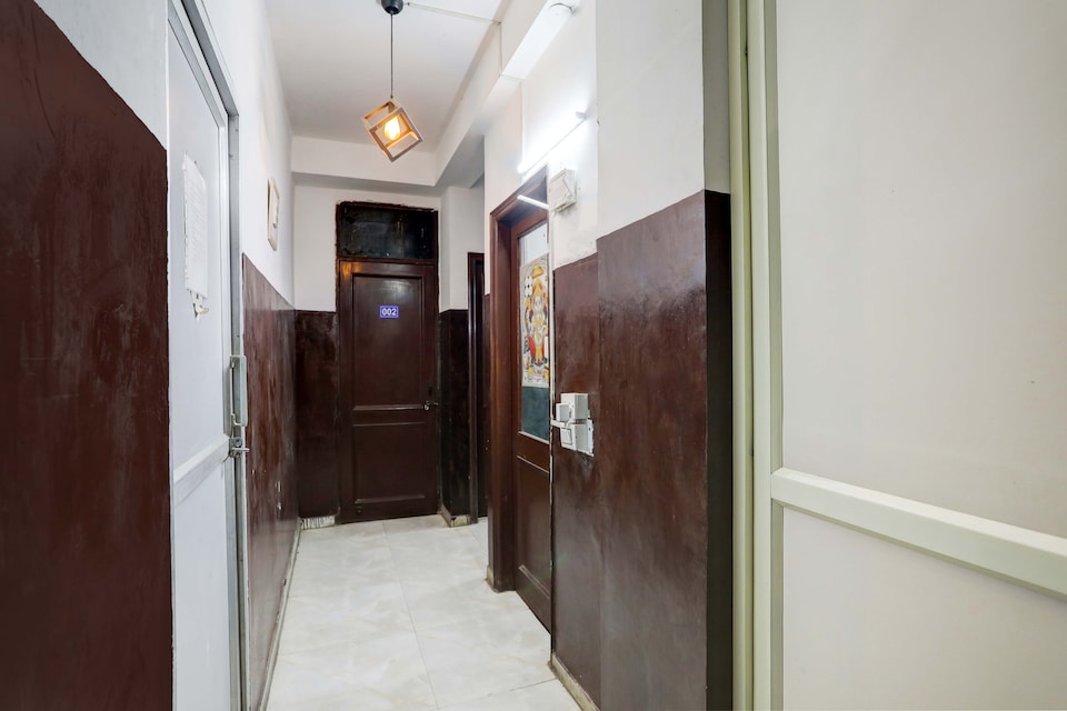 Super Hotel O Green Park Residency , AIIMS Delhi, Delhi