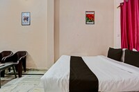 OYO Hotel Trishakti Homestay