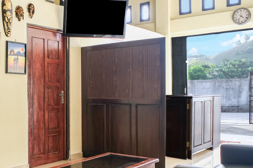 OYO 93332 Kharis Home Stay, Jayapura, Jayapura