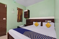 SPOT ON Hotel Shyam inn Lodge