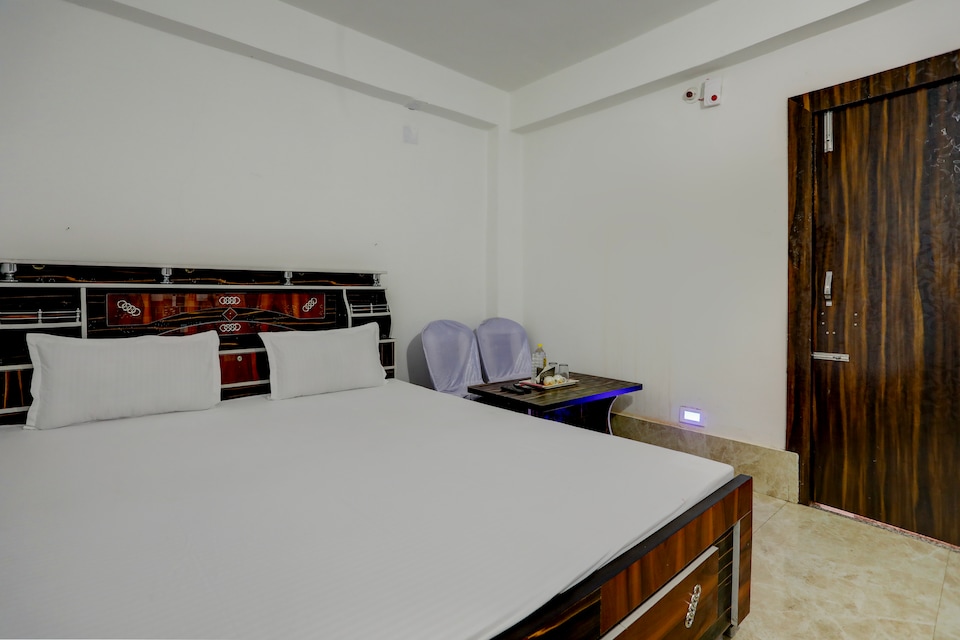 SPOT ON Mehta Banquet And Restaurant, Piska More, Ranchi