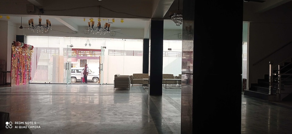 Hotel O Chakeri Crystal, Kanpur Railway Station, Kanpur