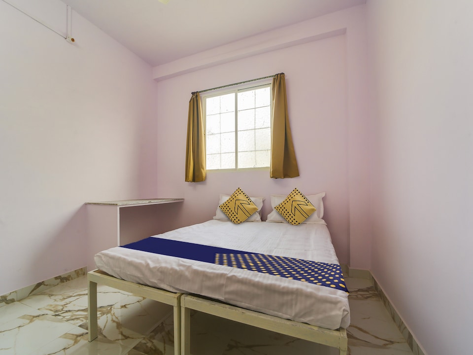 Hotel O 820205 Ashiyana Home Stay, MP Nagar Bhopal, Bhopal