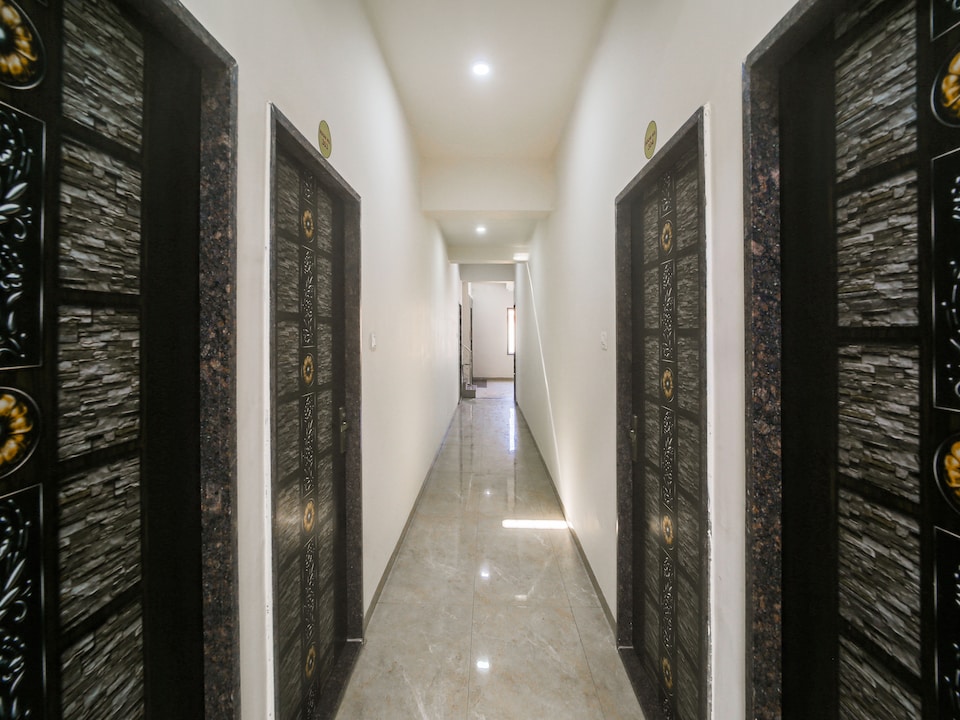 Hotel O DS Hotel, Hamidia Road Bhopal, Bhopal