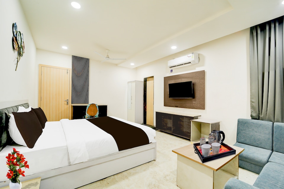 Collection O Bhopal Central Railway Junction Formerly Hotel The Shan Exotica, Hamidia Road Bhopal, Bhopal