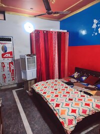 OYO 820223 HOTEL MOON LIGHT