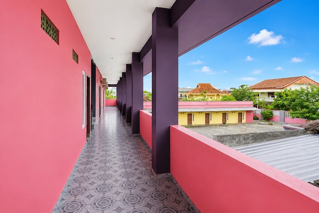 Hotel O near Urip Sumoharjo Hospital formerly Yasmine Guesthouse Syariah