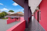 Hotel O near Urip Sumoharjo Hospital formerly Yasmine Guesthouse Syariah