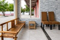 Hotel O near Urip Sumoharjo Hospital formerly Yasmine Guesthouse Syariah