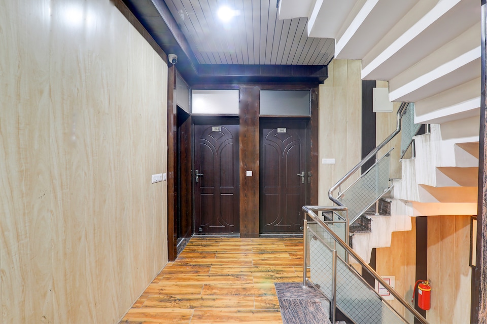 OYO 820240 Ss Palace Inn, Airport Lucknow, Lucknow