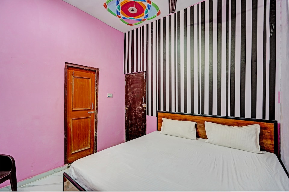 Hotel O Metro Inn, Ghaziabad City, Ghaziabad