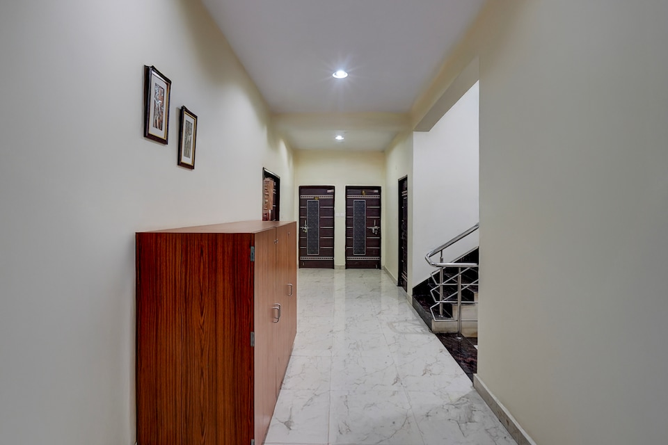 Super Hotel O Samne Ghat, Lanka, वाराणसी