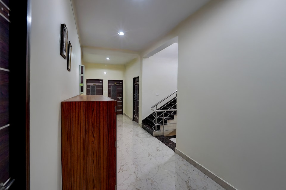 Super Hotel O Samne Ghat, Lanka, वाराणसी