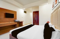 Super Collection O Friends Colony Lucknow Formerly The Suite