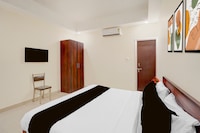 Collection O Friends Colony Lucknow Formerly The Suite