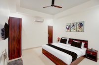 Collection O Friends Colony Lucknow Formerly The Suite