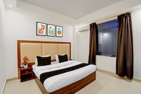 Collection O Friends Colony Lucknow Formerly The Suite