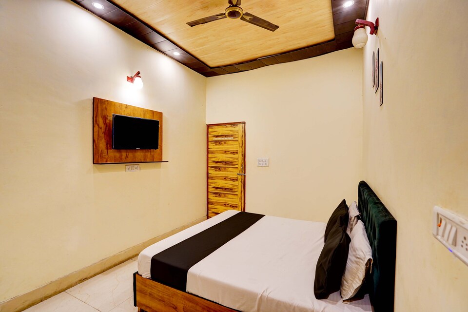 LIVE AS GZB1014, Vaishali Kaushambi Metro, Ghaziabad