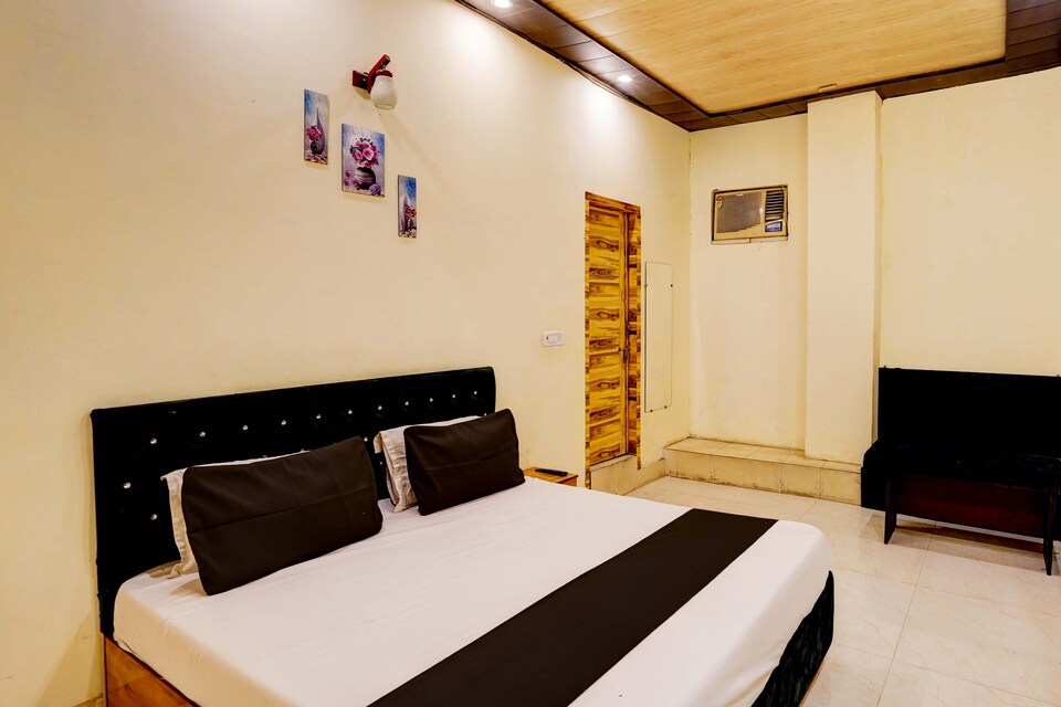 LIVE AS GZB1014, Vaishali Kaushambi Metro, Ghaziabad